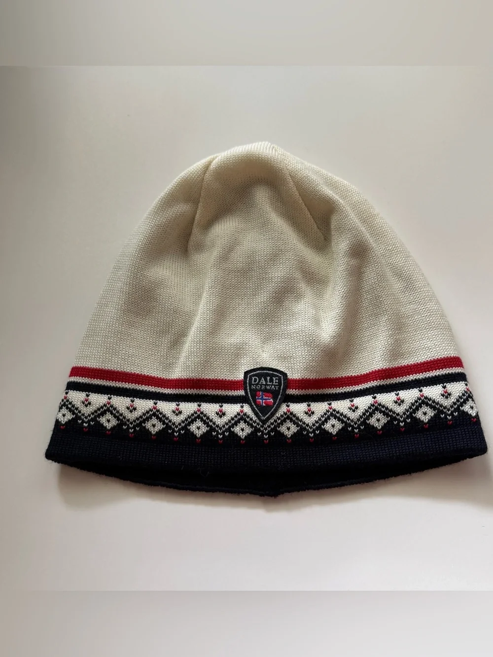 Merino Moritz Hat – Lightweight Warmth Itch-Free Fair Isle Print One Size Unisex